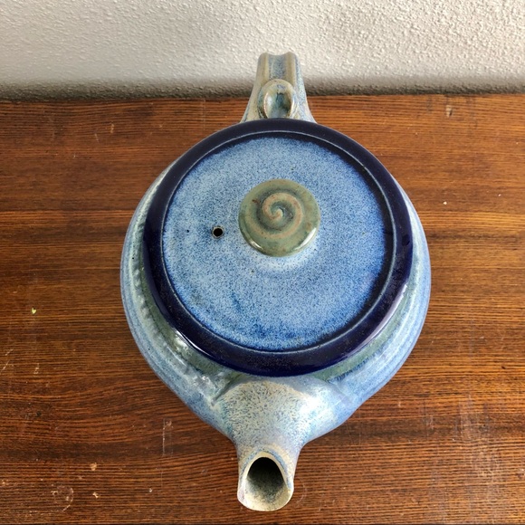 Blue Spruce Pottery handmade teapot - Picture 6 of 13